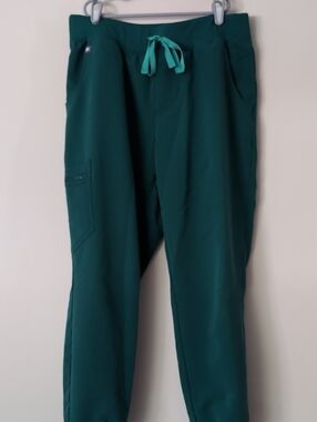 Figs Women's Zamora Jogger Scrub Pant Hunter Green Medium/*Petite*